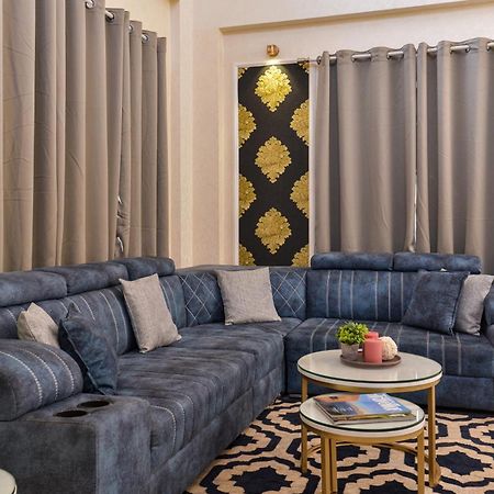Eko Stay Gold - Gatsby Villa Lonavala Eksteriør billede